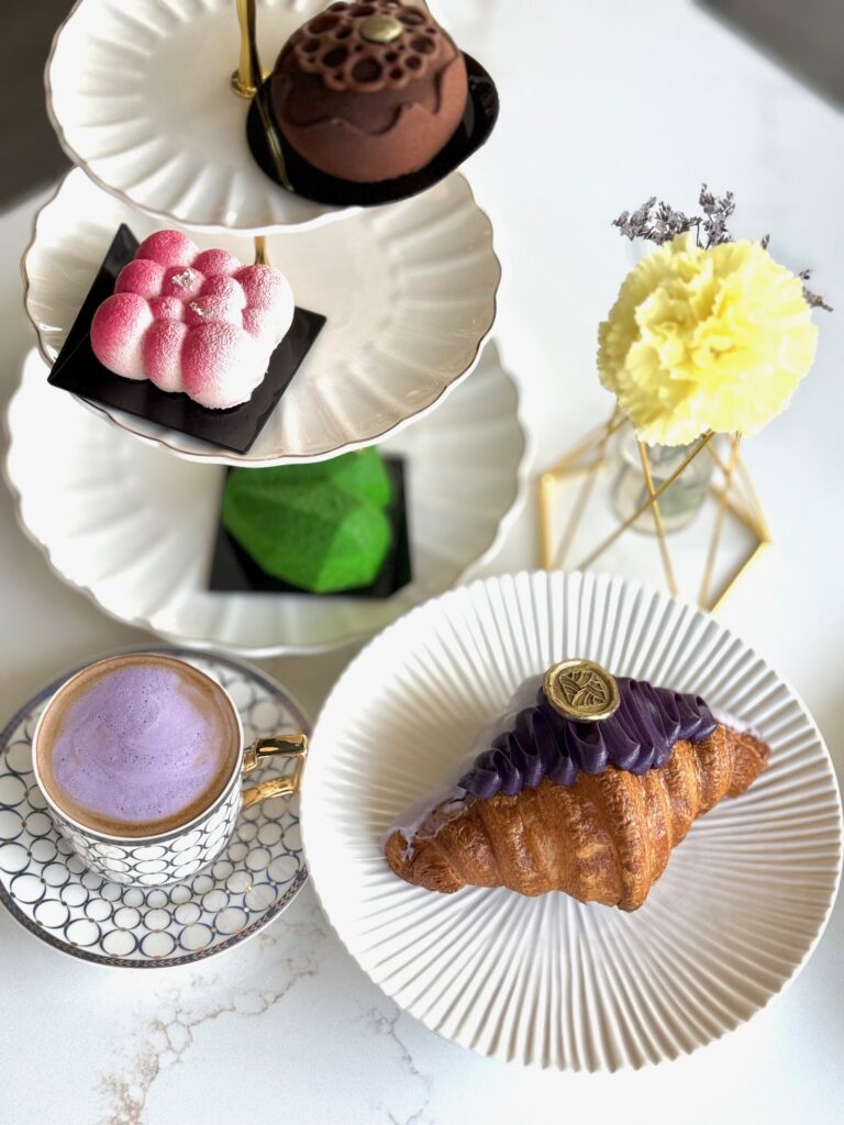 Tea Time at Niveaux Patisserie